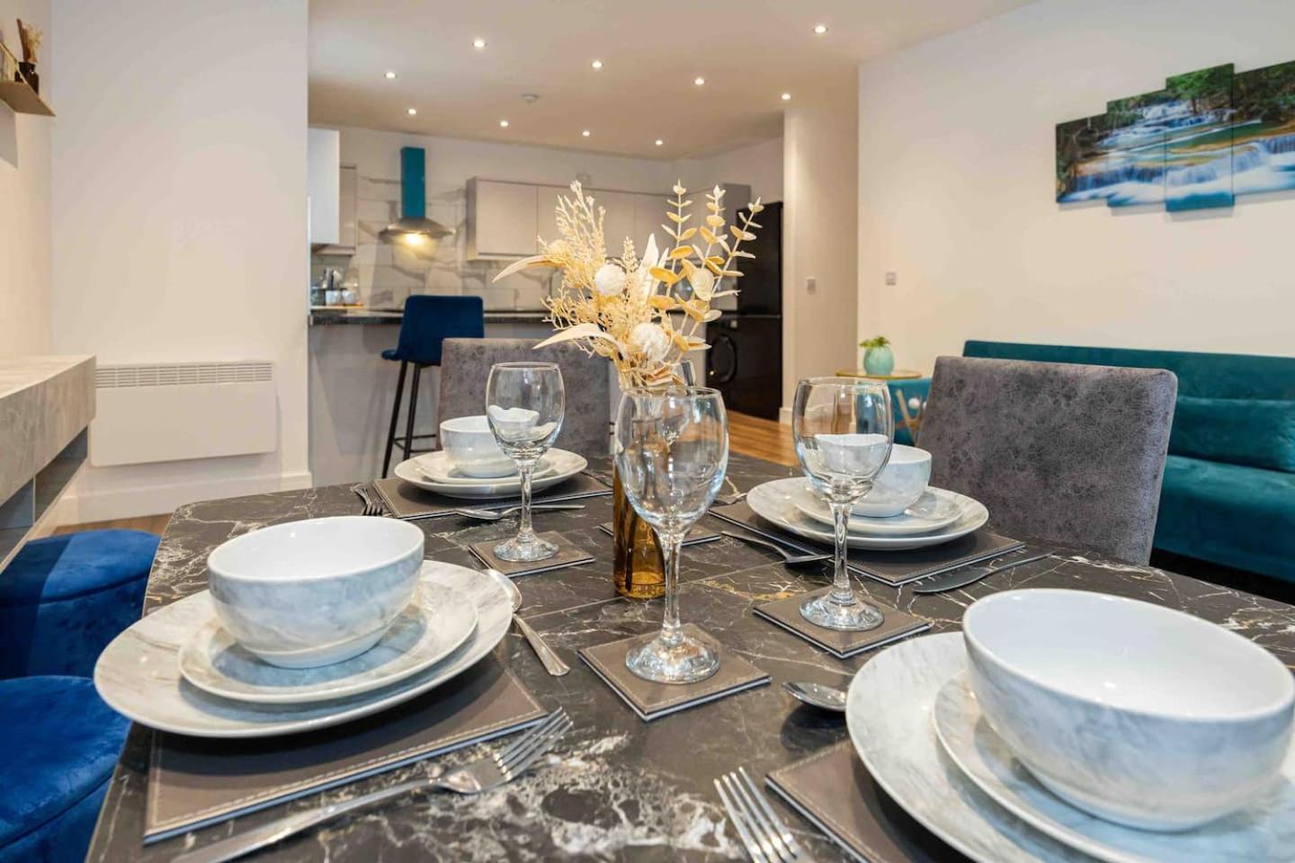 Vibrant 2br In Chorlton, Free Parking Apartment Manchester