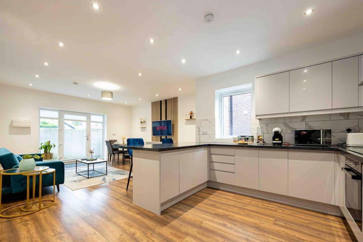 Vibrant 2br In Chorlton, Free Parking * Manchester